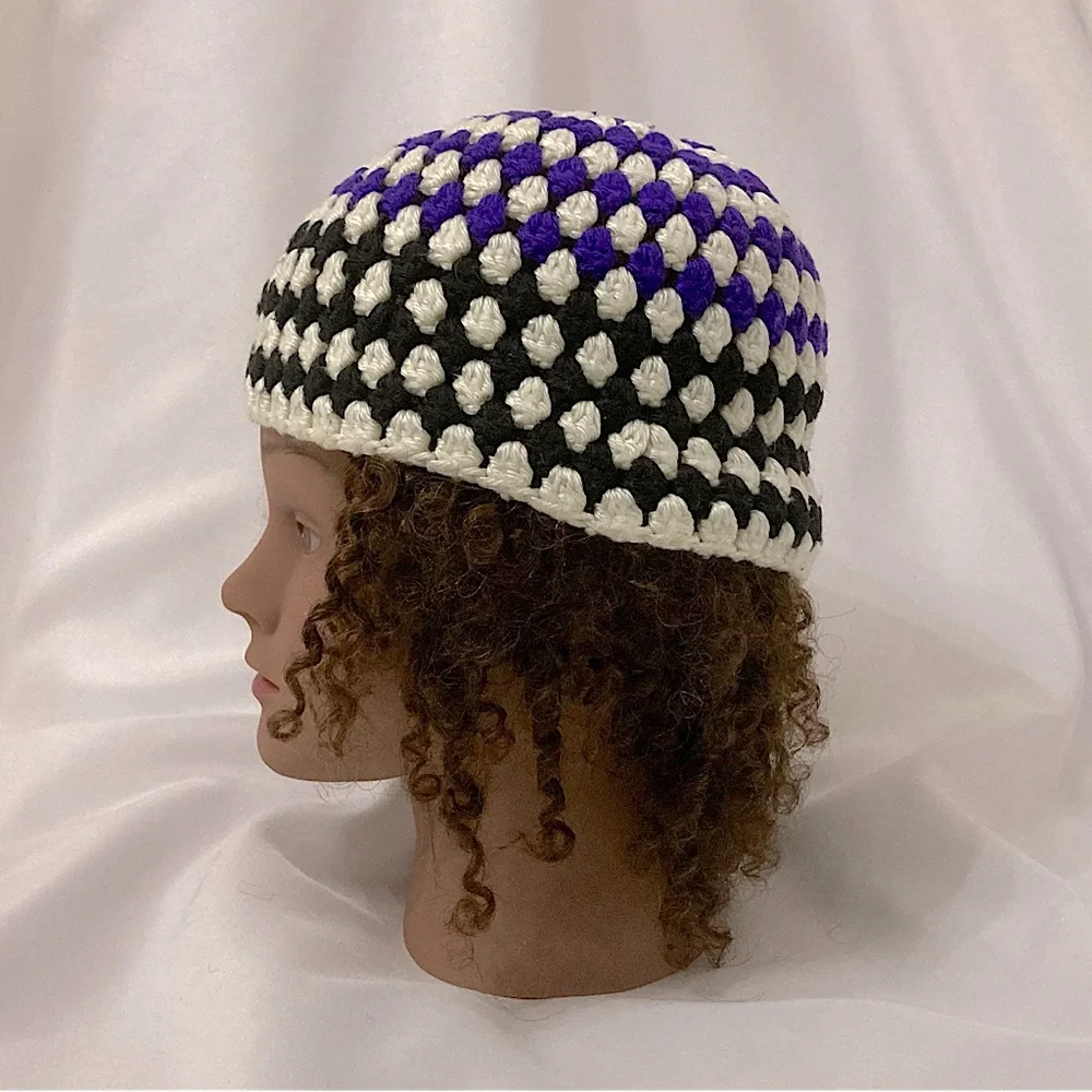 ⭐️ Vintage Hand Knit Beanie Purple Black And White Striped Winter Hat